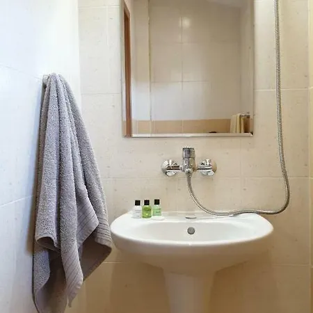 House Enjoy * Камен-Бряг