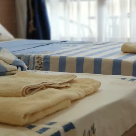 Вилла House Enjoy Камен-Бряг